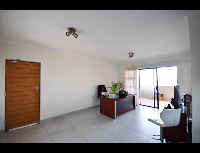 2 BEDROOM APARTMENT FOR SALE IN GOLDEN FIELDS ESTATE